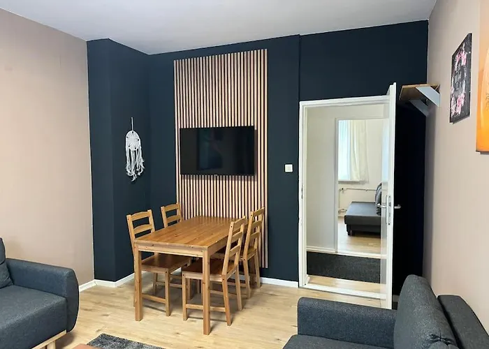 Choice Berlin - Wohnung Fuer Bis Zu 12 Personen